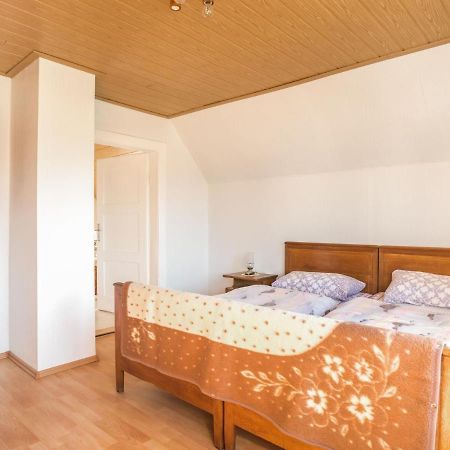 Alluring Holiday Home In Meisdorf With Garden 외부 사진